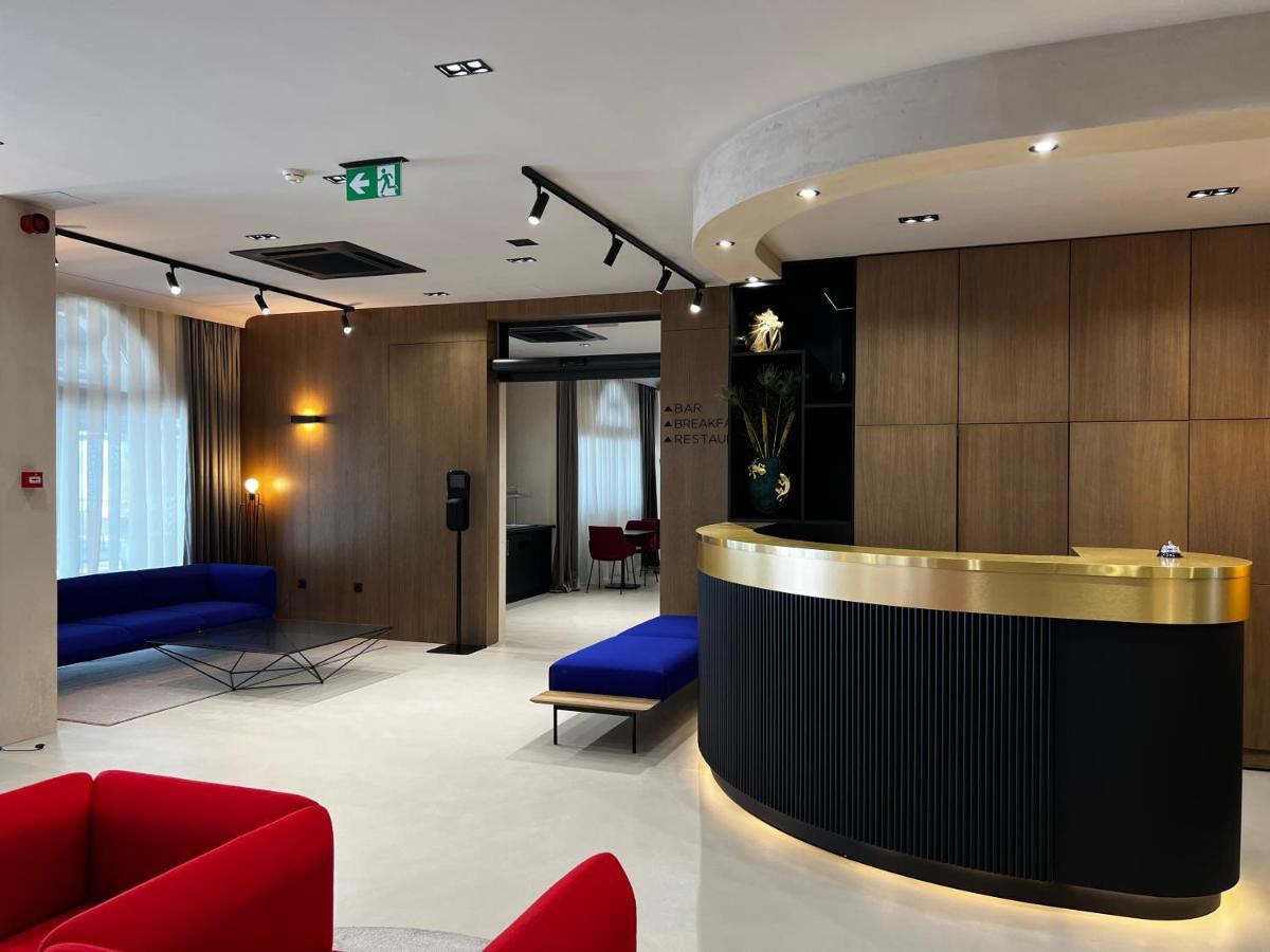 Hotel Milenij Макарска Экстерьер фото