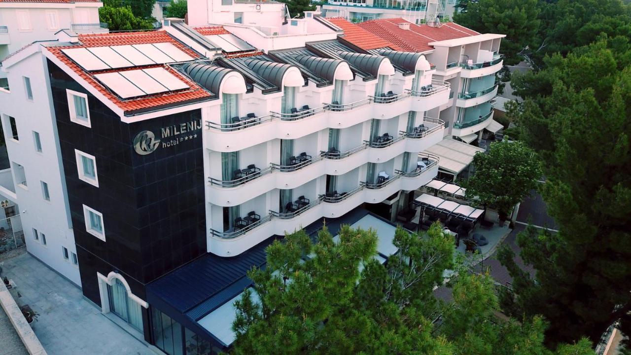 Hotel Milenij Макарска Экстерьер фото